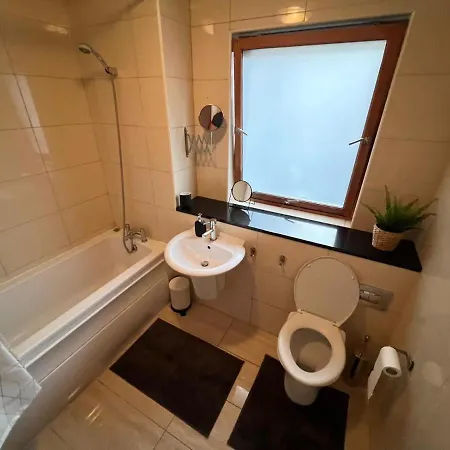 Secluded And Spacious *